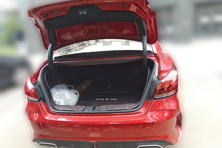 Used MG 5 2021 Revised Version 180 DVVT CVT Youth Luxury Edition Trunk