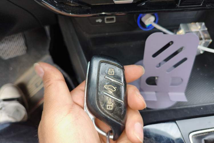 Used MG 5 2021 180 DVVT CVT Youth Luxury Edition Vehicle Key