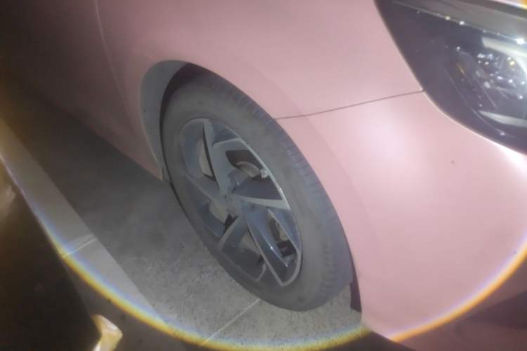 Used MG 5 2021 300TGI DCT Elegant Luxury Edition Right Front Wheel Hub