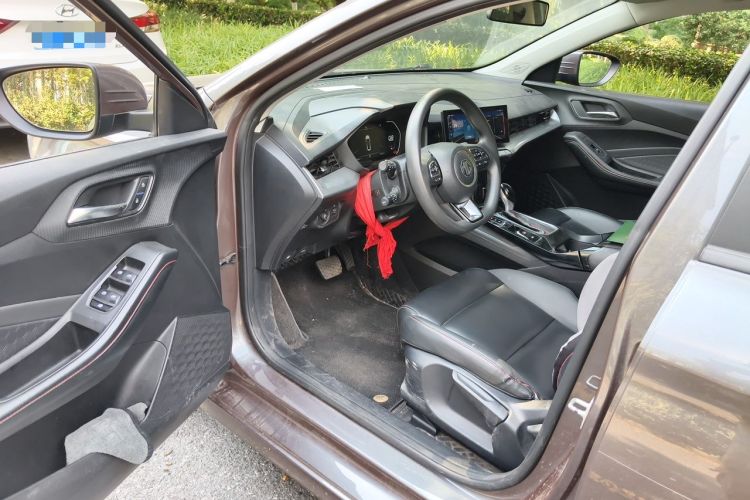 Used MG 5 2021 Revised Version 180 DVVT CVT Youth Luxury Edition Driver Seat