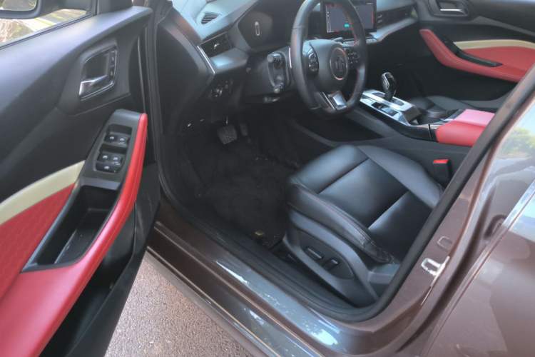 Used MG 5 2021 300TGI DCT Luxury Flagship Edition Driver Seat