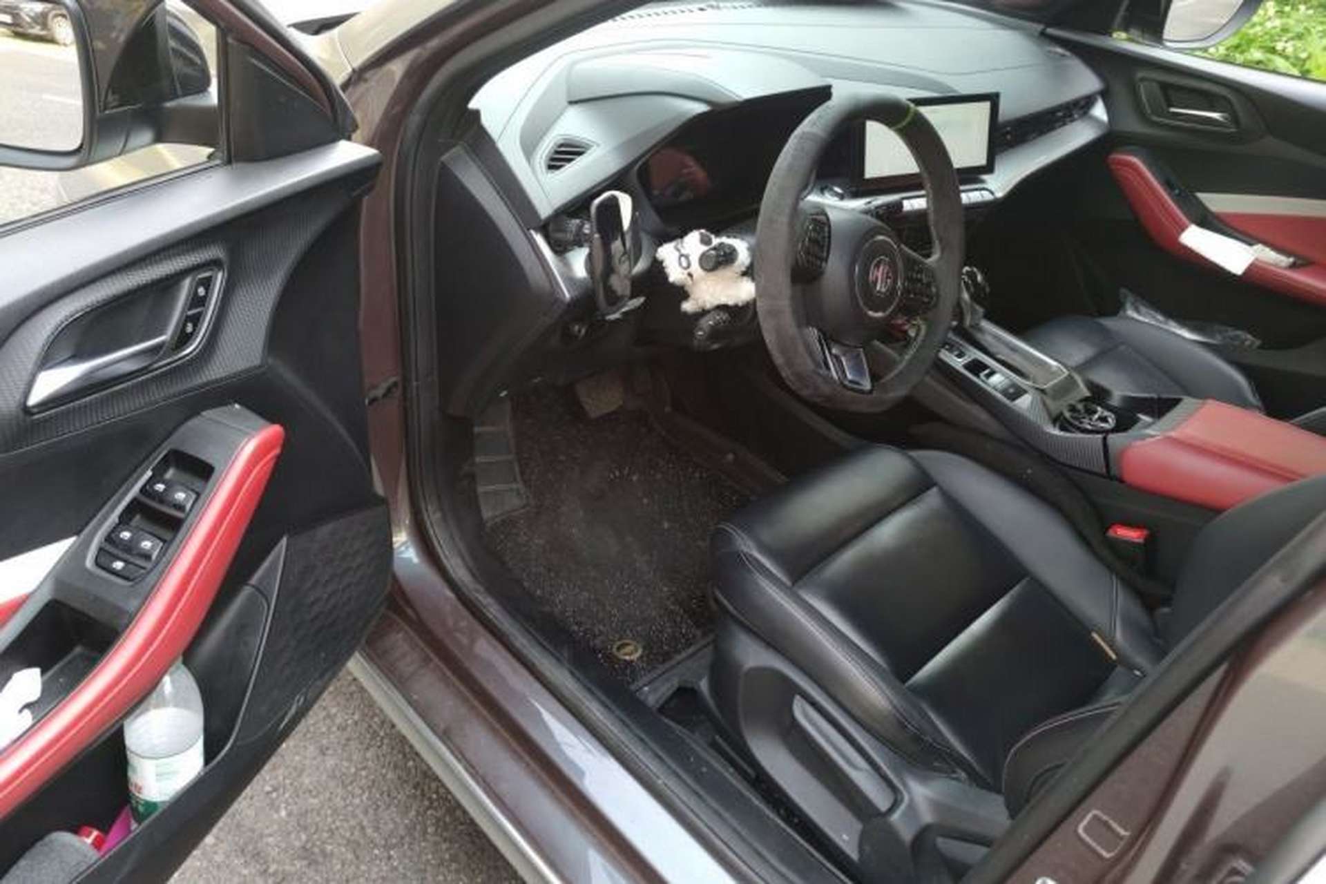 Used MG 5 2021 180 DVVT CVT Youth Luxury Edition Driver Seat