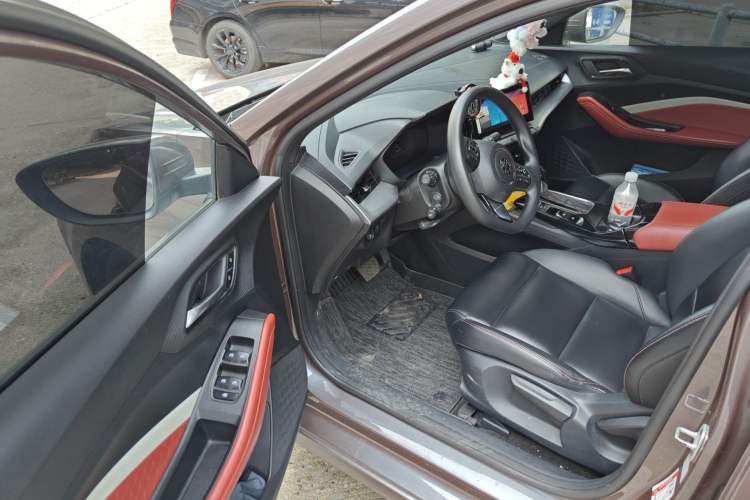 Used MG 5 2021 180 DVVT CVT Youth Luxury Edition Driver Seat
