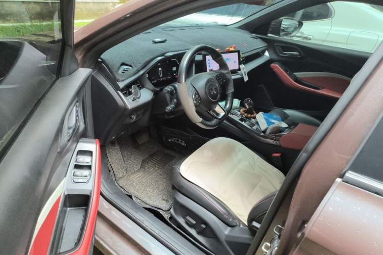 Used MG 5 2021 Revised 300TGI DCT Elegant Luxury Flagship Edition Driver Seat