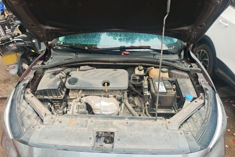 Used MG 5 2021 180 DVVT CVT Youth Luxury Edition Engine Bay