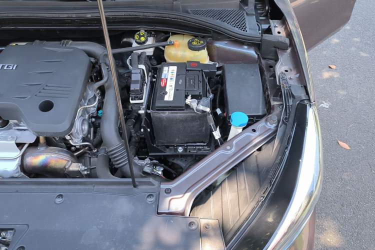 Used MG 5 2021 300TGI DCT Luxury Flagship Edition Engine Bay Left