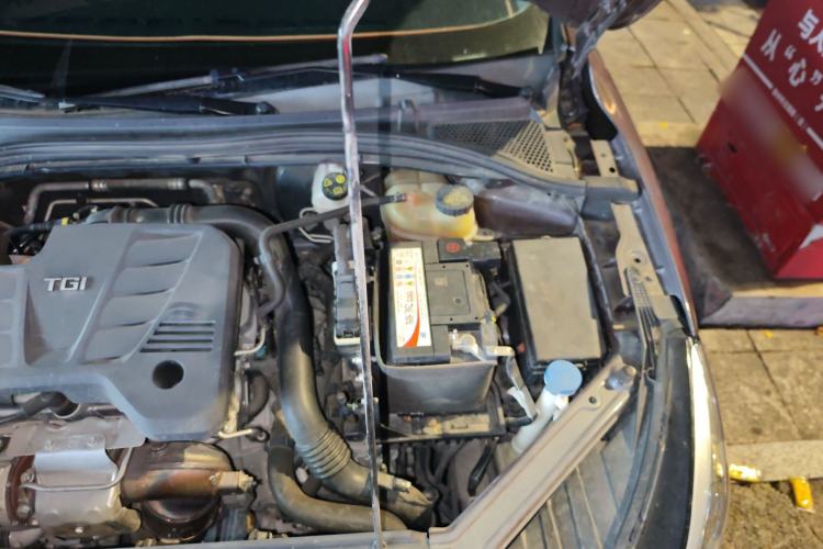 Used MG 5 2021 300TGI DCT Elegant Luxury Edition Engine Bay Left