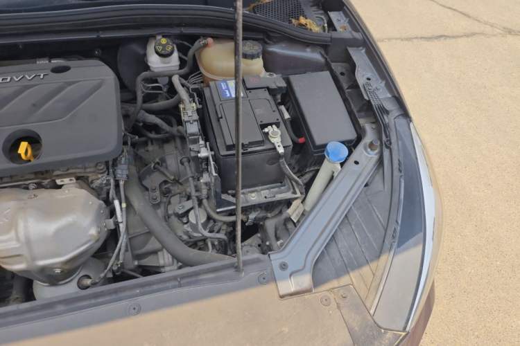 Used MG 5 2021 180 DVVT CVT Youth Luxury Edition Engine Bay Left