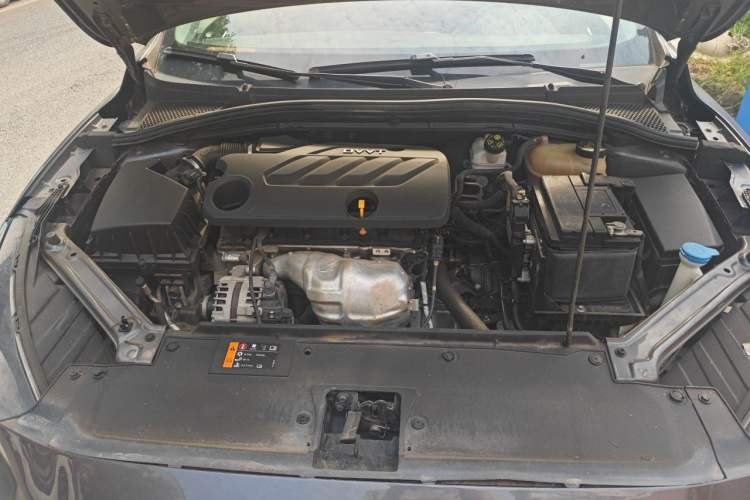 Used MG 5 2021 Revised Version 180 DVVT CVT Youth Luxury Edition Engine Bay