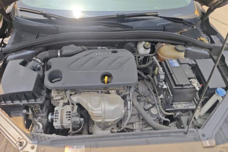 Used MG 5 2021 180 DVVT CVT Youth Luxury Edition Engine Bay