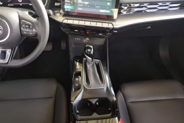 Used MG 5 2021 Revised Version 180 DVVT CVT Youth Luxury Edition Gear Lever