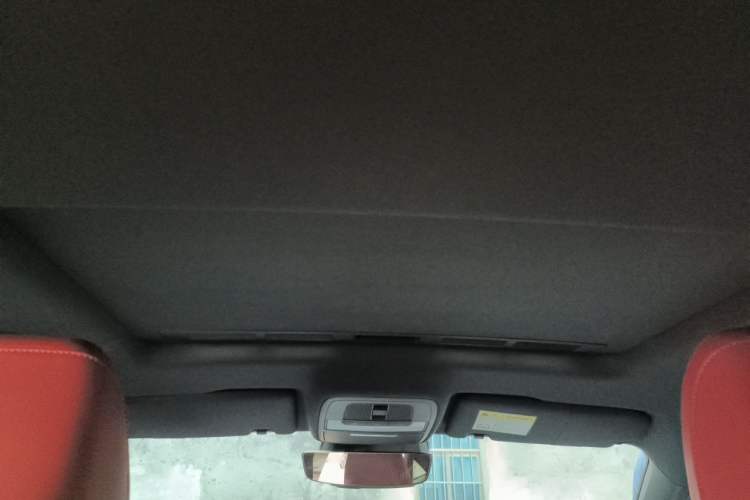 Used MG 5 2021 Revised 300TGI DCT Elegant Luxury Flagship Edition Headliner