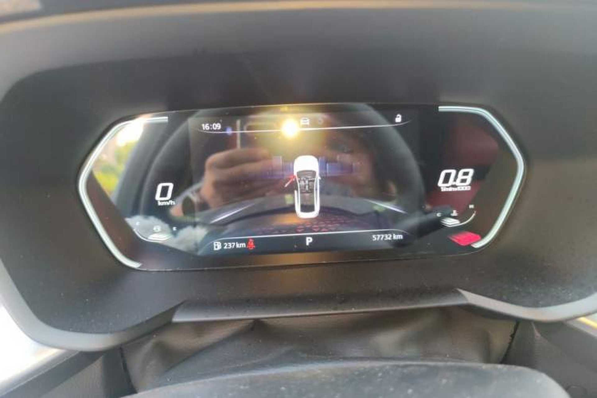 Used MG 5 2021 180 DVVT CVT Youth Luxury Edition Instrument Cluster