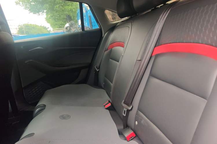 Used MG 5 2021 180 DVVT CVT Youth Luxury Edition Interior 4