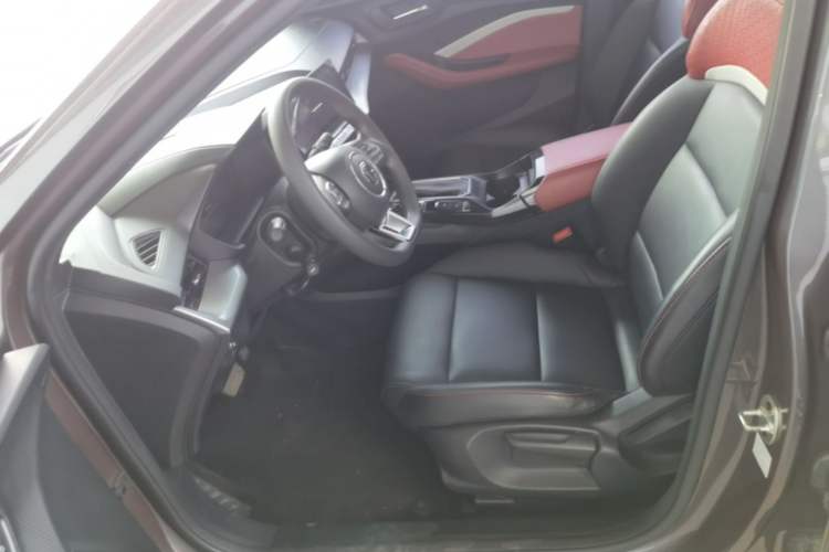 Used MG 5 2021 Revised Version 180 DVVT CVT Youth Luxury Edition Left Front Seat
