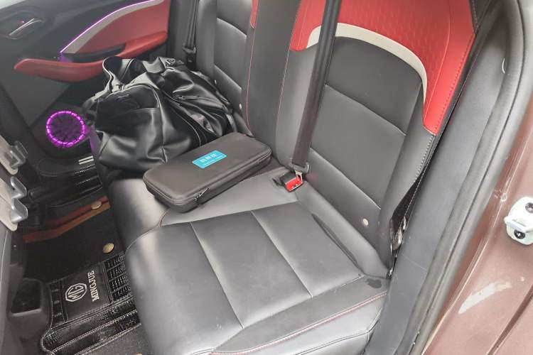 Used MG 5 2021 Revised Version 180 DVVT CVT Youth Luxury Edition Left Rear Seat
