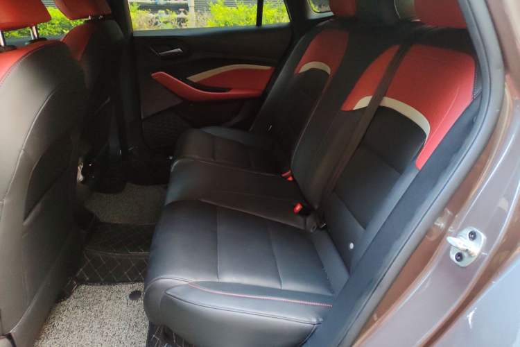 Used MG 5 2021 Revised Version 180 DVVT CVT Youth Luxury Edition Left Rear Seat
