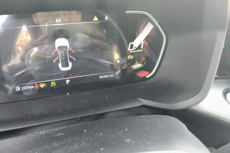 Used MG 5 2021 300TGI DCT Elegant Luxury Edition Odometer Close Up