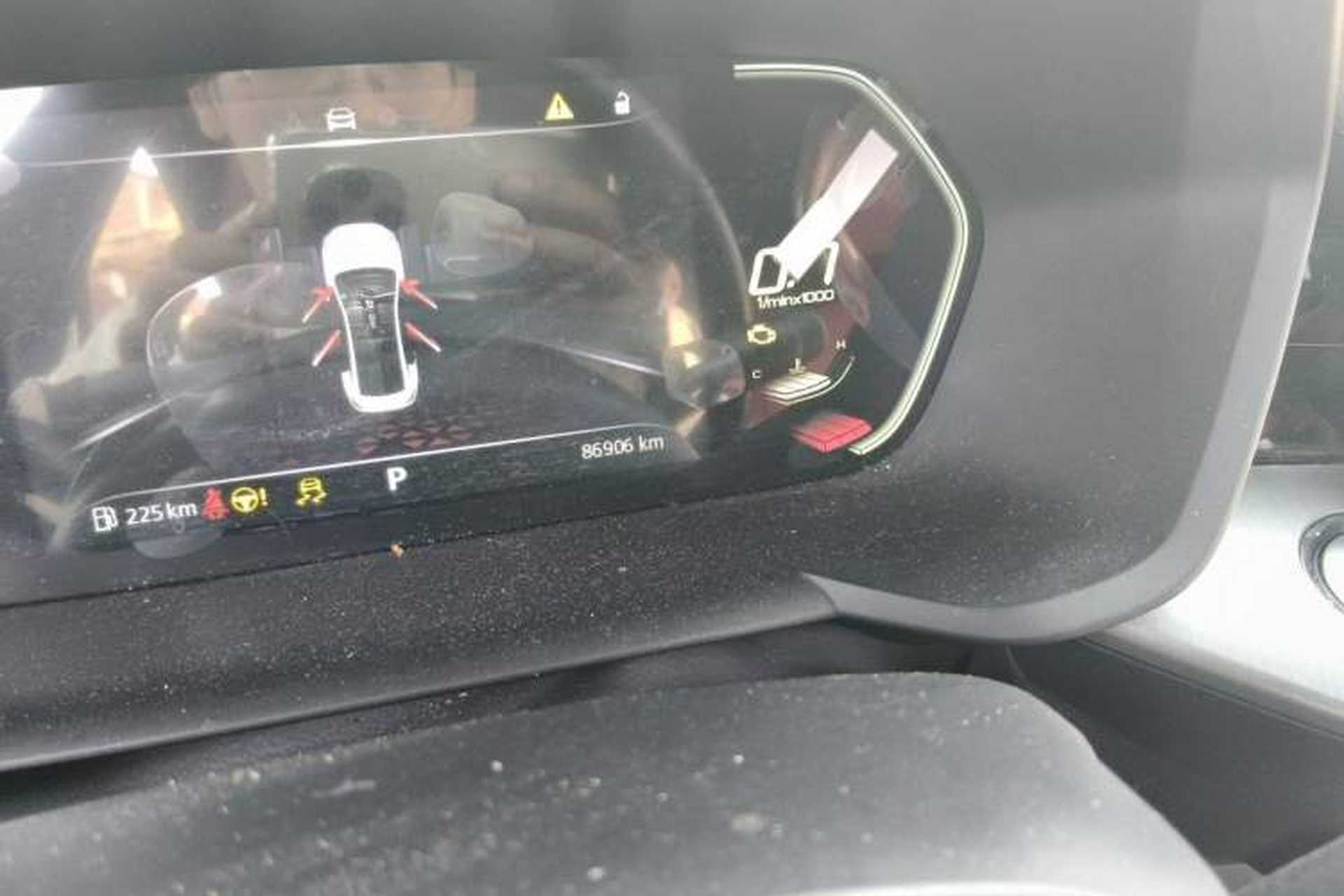 Used MG 5 2021 300TGI DCT Elegant Luxury Edition Odometer Close Up