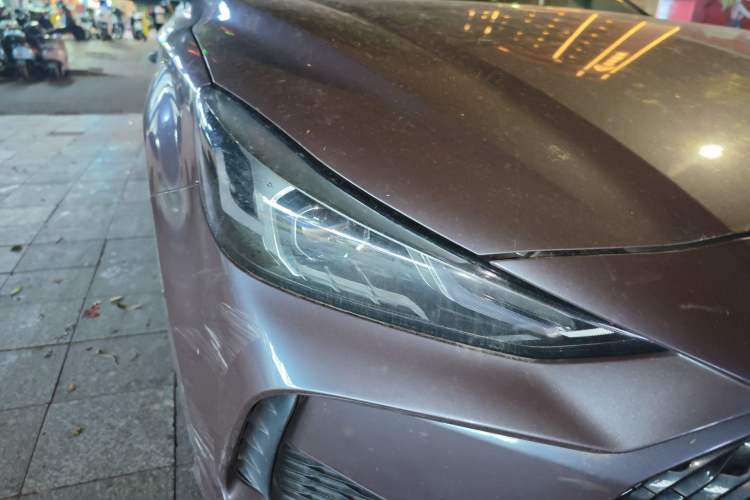 Used MG 5 2021 300TGI DCT Elegant Luxury Edition Right Front Headlight