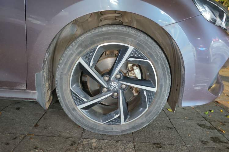 Used MG 5 2021 300TGI DCT Elegant Luxury Edition Right Front Wheel Hub