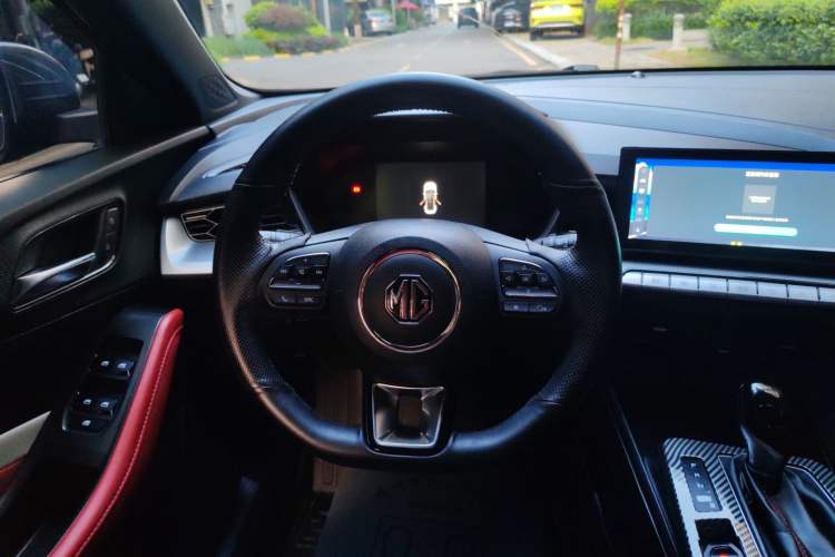 Used MG 5 2021 Revised Version 180 DVVT CVT Youth Luxury Edition Steering Wheel