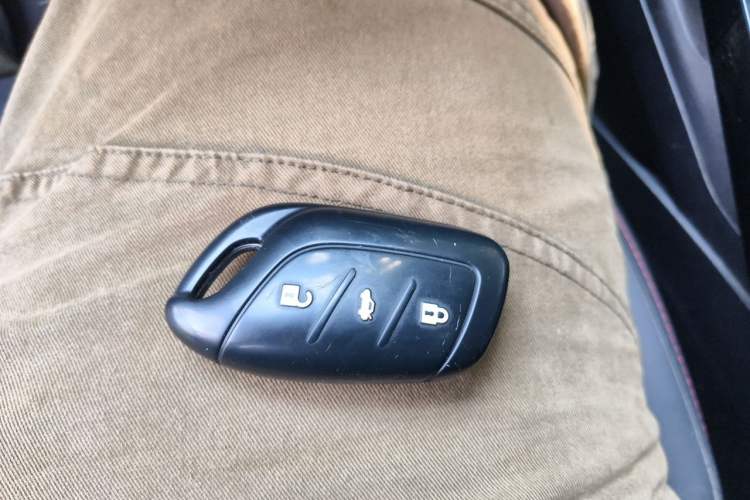 Used MG 5 2021 Revised Version 180 DVVT CVT Youth Luxury Edition Vehicle Key