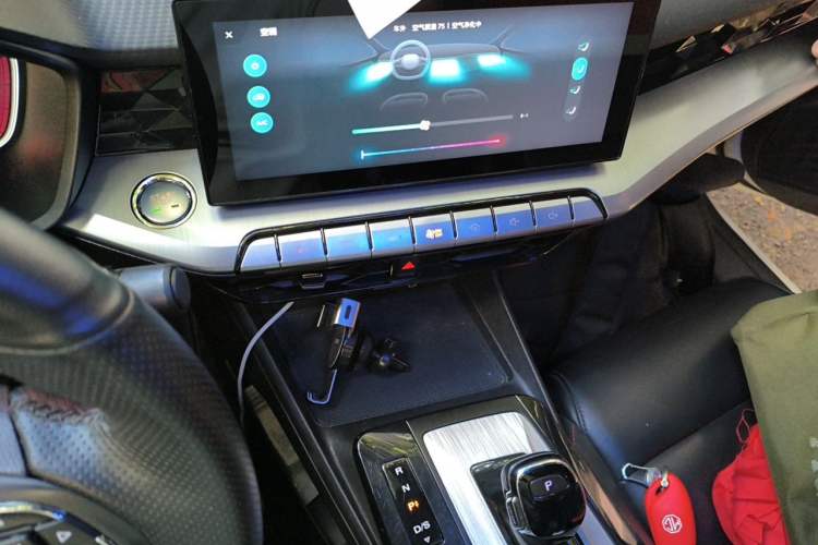 Used MG 5 2021 300TGI DCT Elegant Luxury Edition Audio And AC Panel