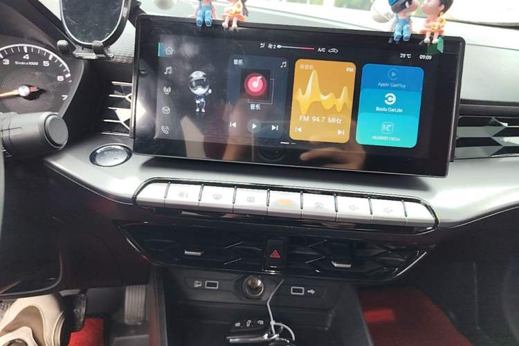 Used MG 5 2021 180 DVVT Manual Youth Luxury Edition Audio And AC Panel