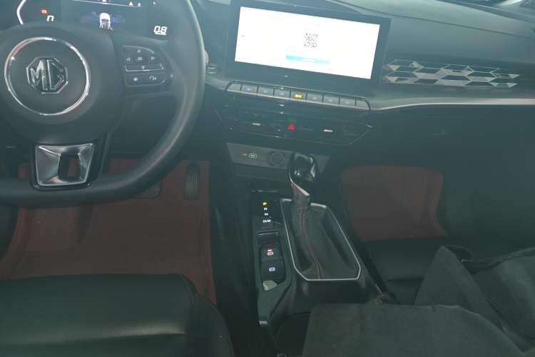 Used MG 5 2021 180 DVVT CVT Youth Luxury Edition Audio And AC Panel