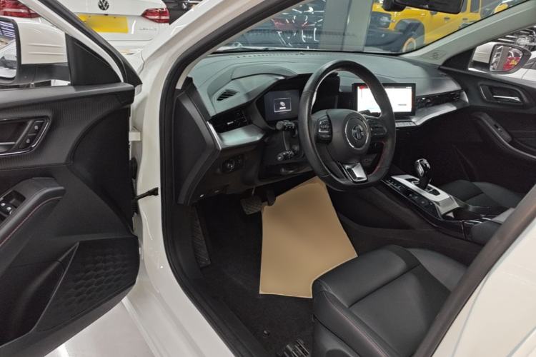 Used MG 5 2021 300TGI DCT Elegant Luxury Edition Driver Seat