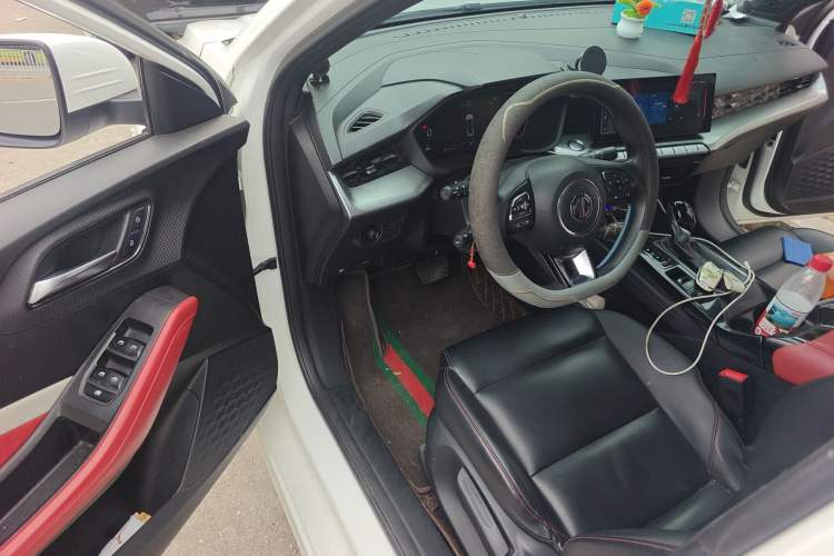 Used MG 5 2021 180 DVVT CVT Youth Luxury Edition Driver Seat