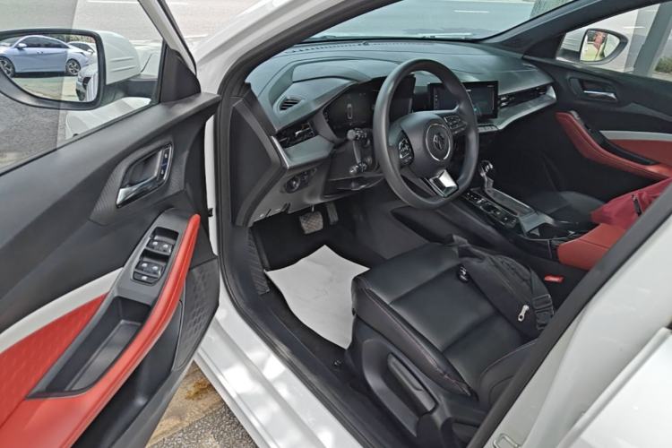 Used MG 5 2021 180 DVVT CVT Youth Luxury Edition Driver Seat