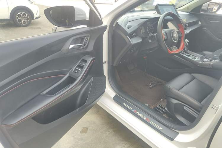 Used MG 5 2021 180 DVVT CVT Youthful Style Edition Driver Seat