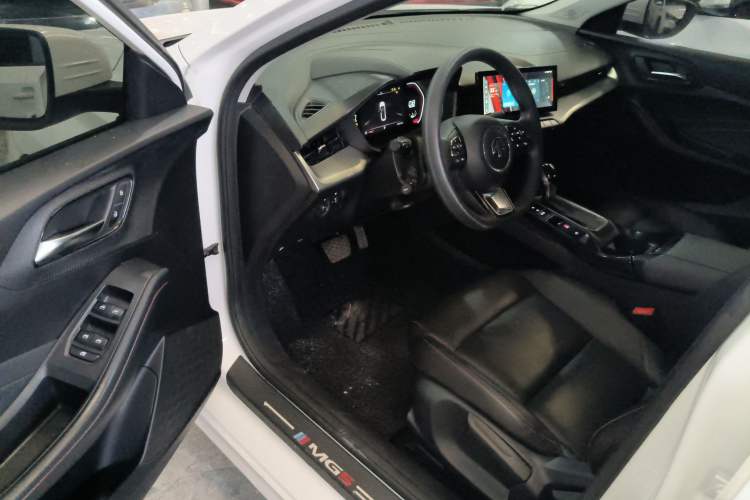 Used MG 5 2021 180 DVVT CVT Youth Luxury Edition Driver Seat