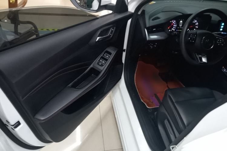 Used MG 5 2021 180 DVVT CVT Youthful Style Edition Driver Seat