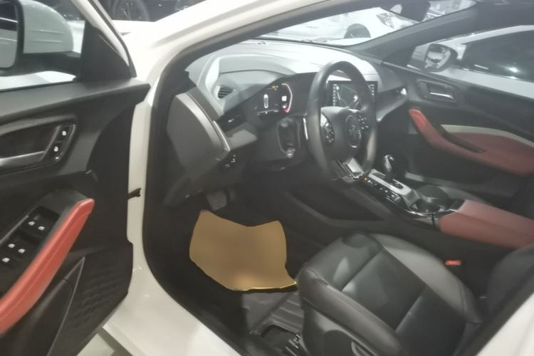 Used MG 5 2021 300TGI DCT Elegant Luxury Edition Driver Seat