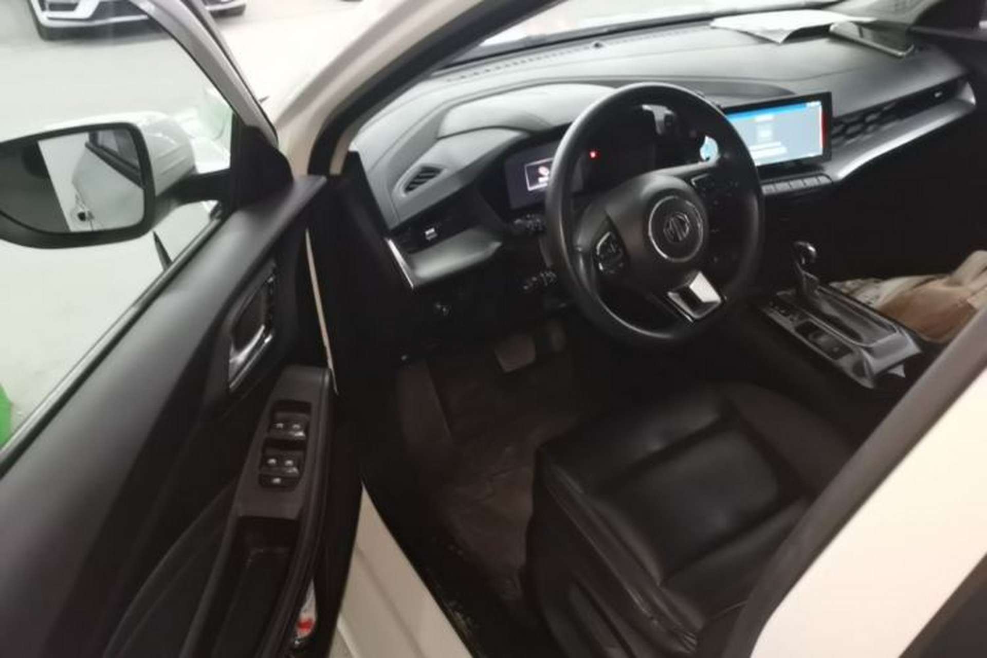 Used MG 5 2021 180 DVVT CVT Youth Luxury Edition Driver Seat