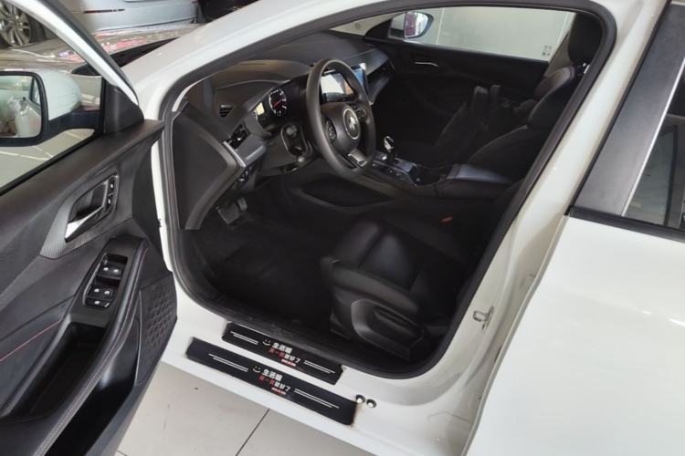 Used MG 5 2021 300TGI DCT Elegant & Trendy Edition Driver Seat