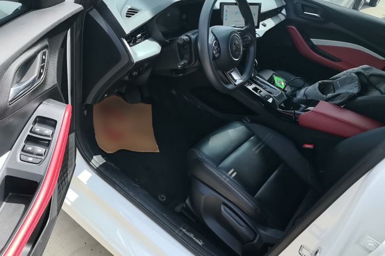 Used MG 5 2021 180 DVVT CVT Youth Luxury Edition Driver Seat