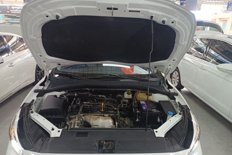 Used MG 5 2021 180 DVVT CVT Youthful Style Edition Engine Bay
