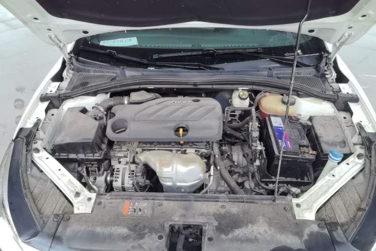 Used MG 5 2021 Revised Version 180 DVVT CVT Youth Luxury Edition Engine Bay