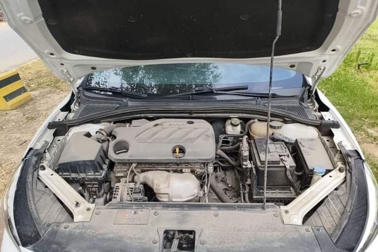 Used MG 5 2021 180 DVVT CVT Youthful Style Edition Engine Bay