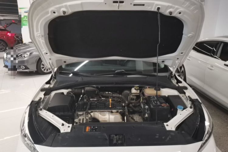Used MG 5 2021 180 DVVT CVT Youth Luxury Edition Engine Bay