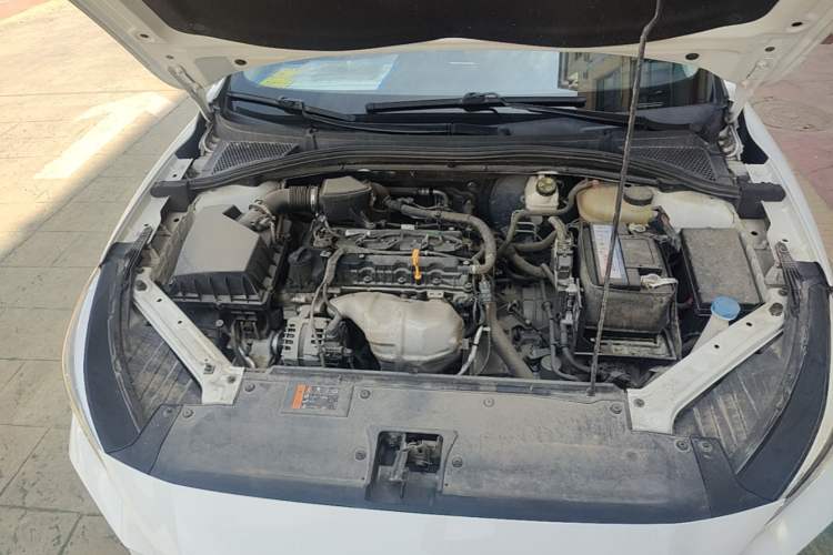 Used MG 5 2021 180 DVVT CVT Youthful Style Edition Engine Bay