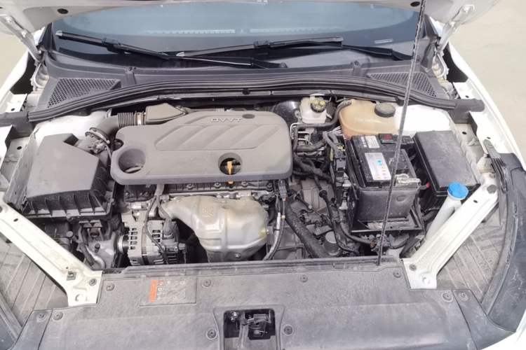 Used MG 5 2021 180 DVVT CVT Youth Luxury Edition Engine Bay