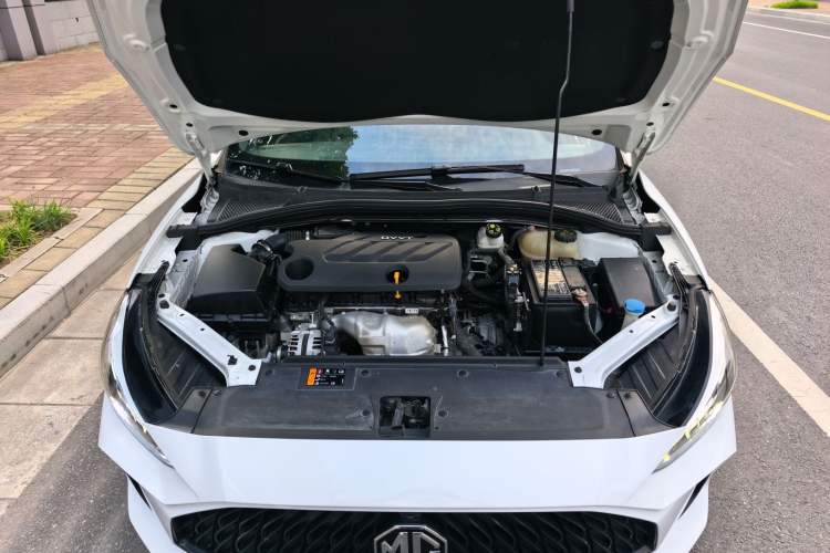 Used MG 5 2021 Revised Version 180 DVVT CVT Youth Luxury Edition Engine Bay