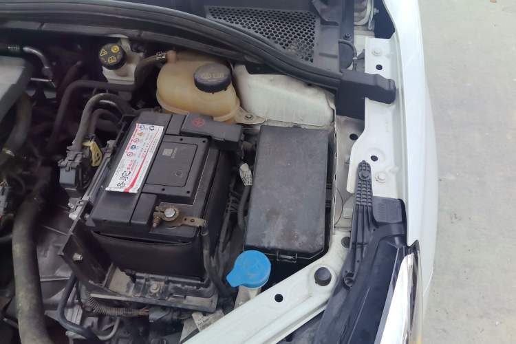 Used MG 5 2021 180 DVVT CVT Youth Luxury Edition Engine Bay Left