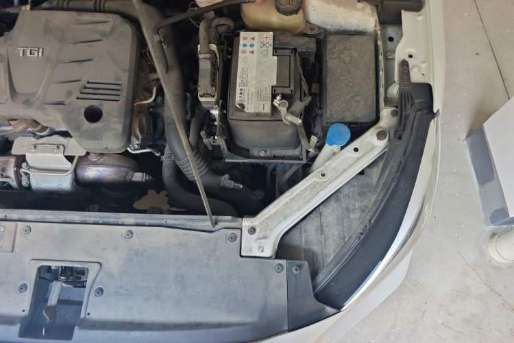 Used MG 5 2021 300TGI DCT Luxury Flagship Edition Engine Bay Left