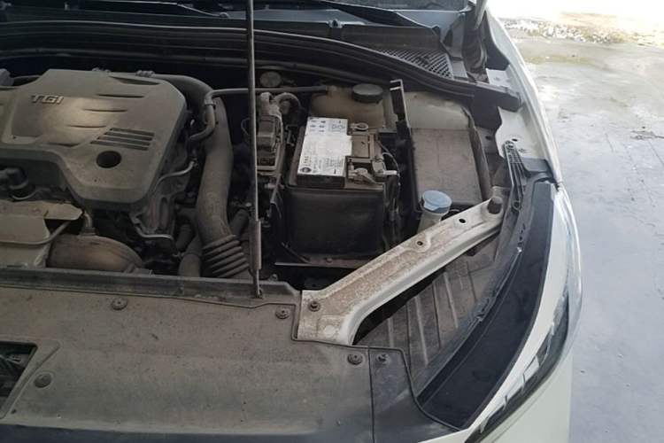 Used MG 5 2021 300TGI DCT Elegant Luxury Edition Engine Bay Left